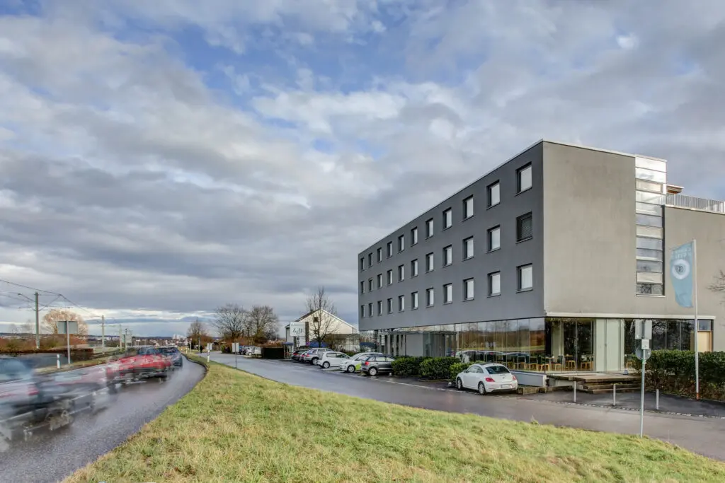 Home 10 eXo fly hotel stuttgart exterior view 2