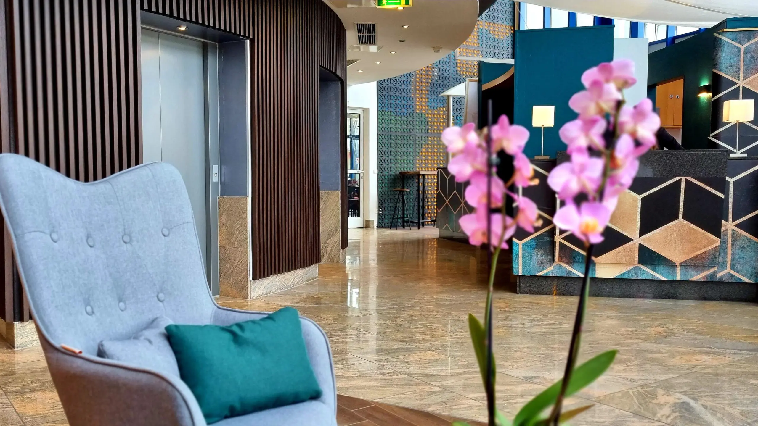 Hotel Heidelberg 1 eXo_Square_Heidelberg_Schwetzingen_-_By_SuperFly_Hotels_Entree