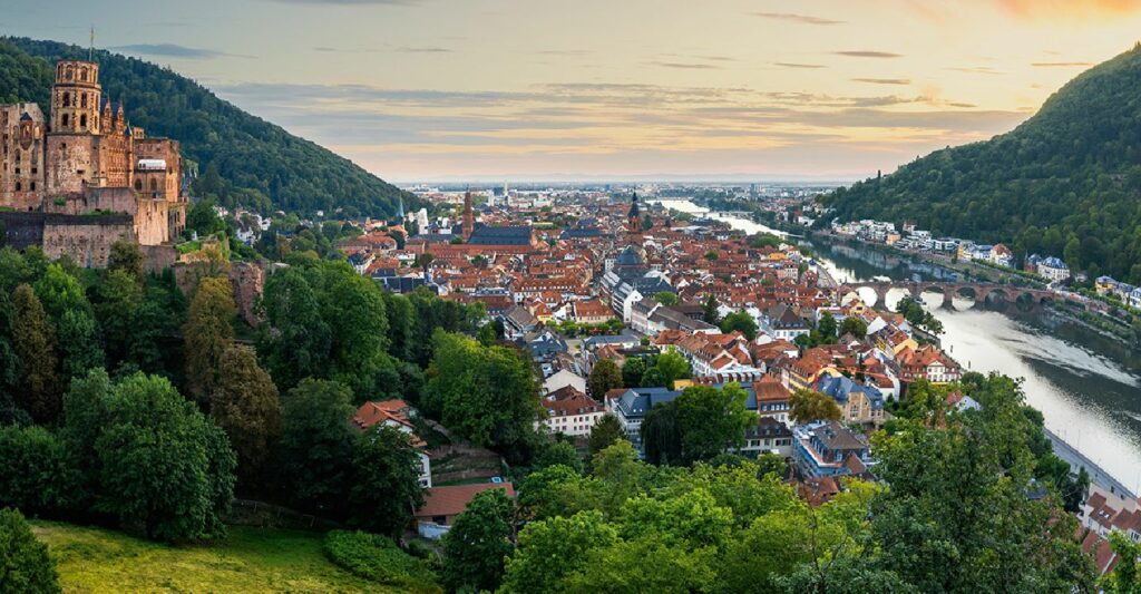 Home 5 HEIDELBERG 4c cropped