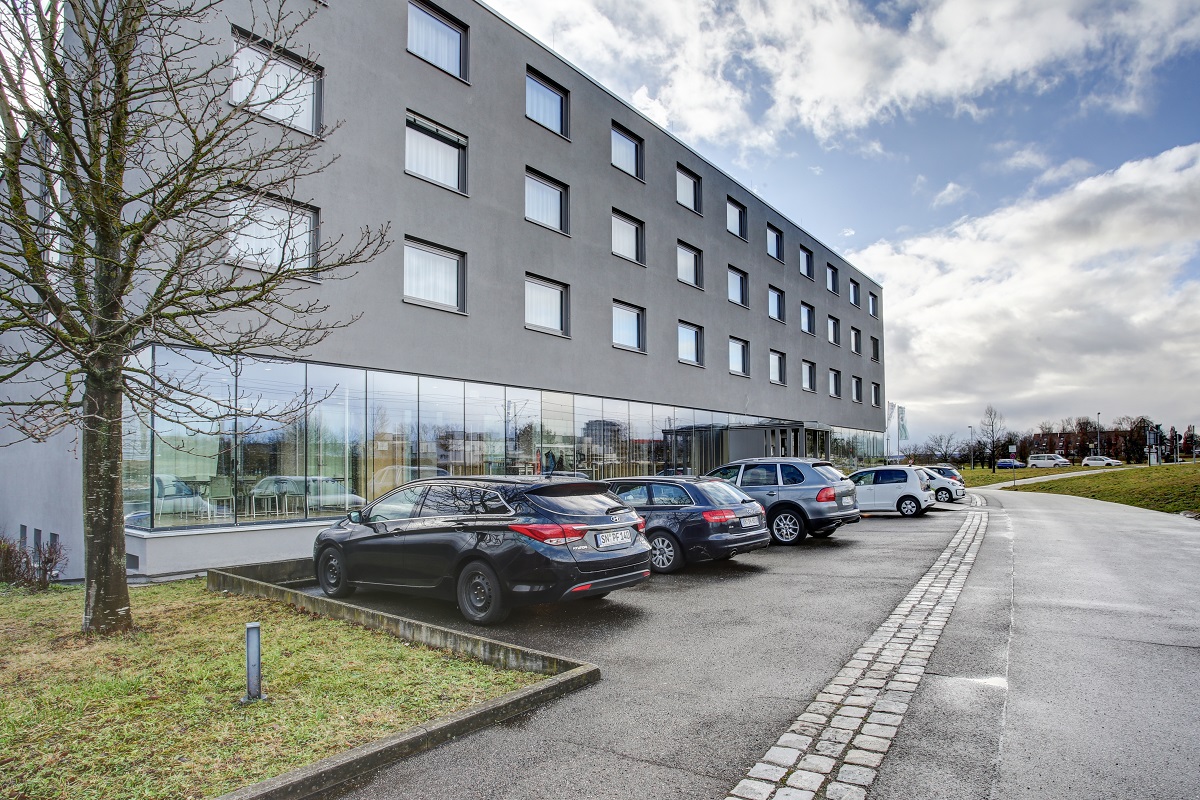 eXo Fly Level 4 Hotel Stuttgart-Flughafen nahe Messe Stuttgart