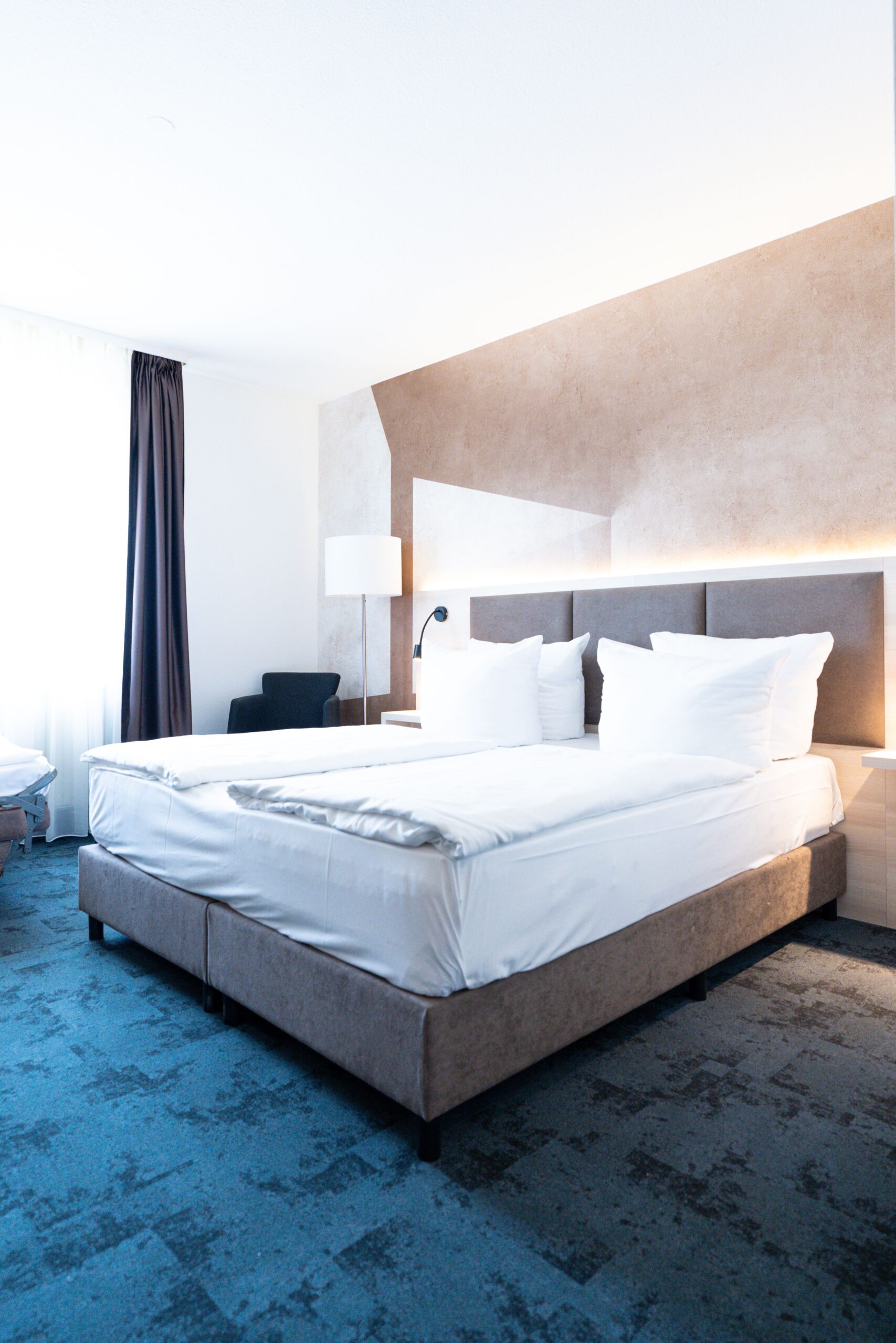 Hotel Lampertheim 23 exo lampertheim room room bed scaled